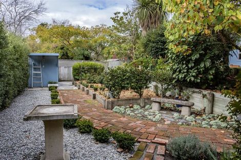 Photo of property in 7 Monks Parade, The Pines Beach, 7630