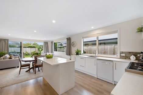 Photo of property in 539 Manutahi Road, Lepperton, New Plymouth, 4373