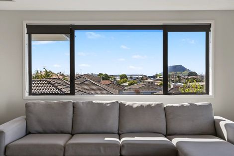 Photo of property in 3 Tirinui Crest Road, Otumoetai, Tauranga, 3110