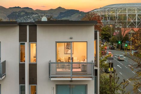 Photo of property in 7/318 Barbadoes Street, Christchurch Central, Christchurch, 8011