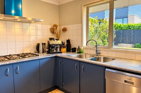 Photo of property in 25a Astley Avenue, New Lynn, Auckland, 0600