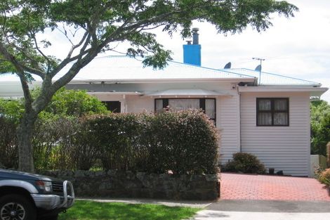 Photo of property in 39 Margaret Avenue, Mount Albert, Auckland, 1025