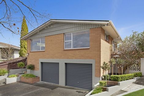 Photo of property in 39 Highfield Place, Avonhead, Christchurch, 8042