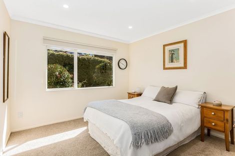 Photo of property in 4 Petrel Lane, Whitby, Porirua, 5024
