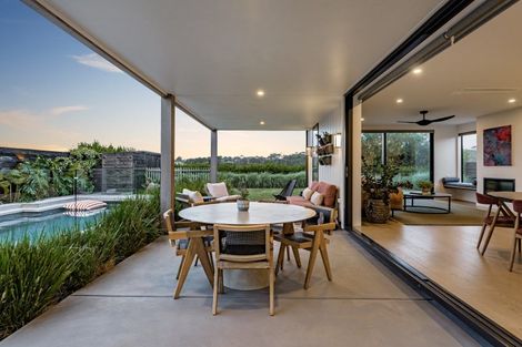 Photo of property in 17 Dinning Road, Riverhead, 0820