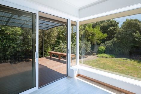 Photo of property in 10 Neale Avenue, Stoke, Nelson, 7011