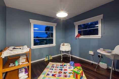 Photo of property in 12 Allen Road, Raumati Beach, Paraparaumu, 5032