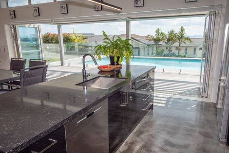 Photo of property in 27 Eagles Way, Cable Bay, 0420