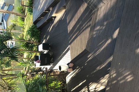 Photo of property in 11 Thelma Crescent, Torbay, Auckland, 0630