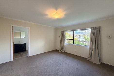 Photo of property in 35 Old South Road, Okato, 4335