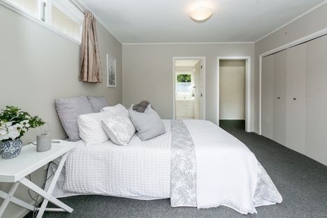 Photo of property in 129 Main Rd Clive, Clive, 4102