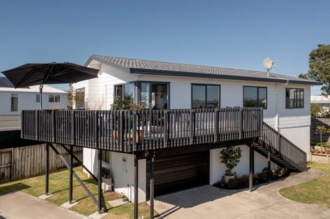 Photo of property in 768b Papamoa Beach Road, Papamoa Beach, Papamoa, 3118