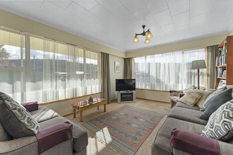 Photo of property in 77 Fache Street, Clyde, 9330