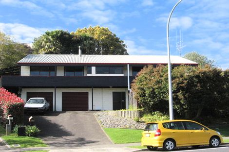 Photo of property in 93 Victory Street, Welcome Bay, Tauranga, 3112