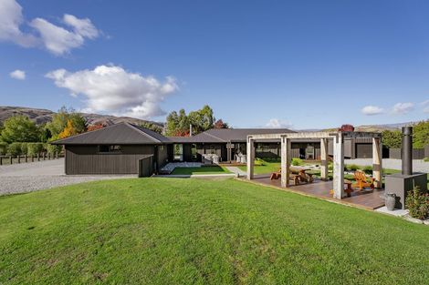 Photo of property in 247e Bannockburn Road, Cromwell, 9384