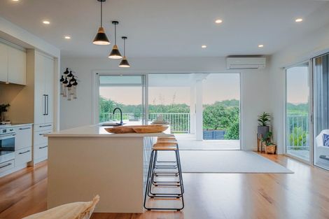 Photo of property in 58 Mangatawhiri Road, Omaha, Warkworth, 0986