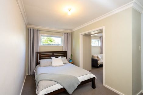 Photo of property in 2 Collison Terrace, Haumoana, 4102