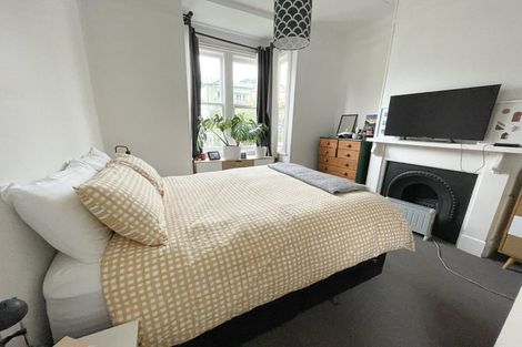 Photo of property in 10 Royal Street, Berhampore, Wellington, 6023