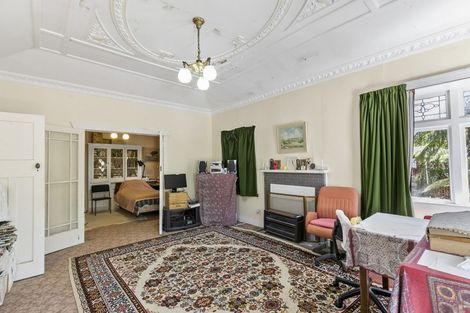 Photo of property in 10 Burrows Avenue, Karori, Wellington, 6012