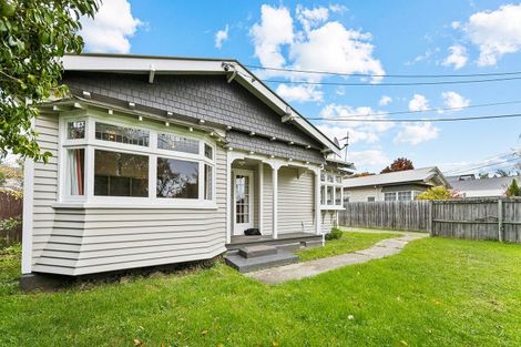 Photo of property in 60 Martin Avenue, Beckenham, Christchurch, 8023
