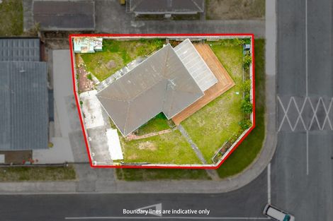 Photo of property in 1/1 Cooper Place, Papakura, 2110