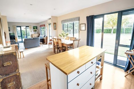 Photo of property in 28 Kibblewhite Road, Masterton, 5810