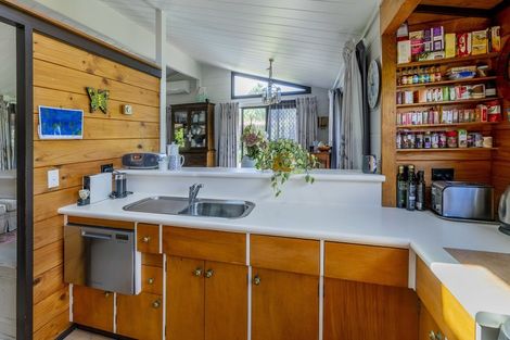 Photo of property in 203 Mill Road, Otaki, 5512