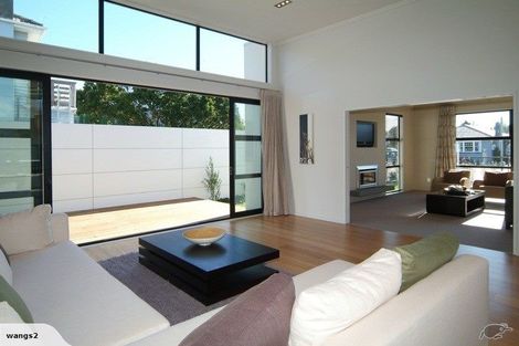 Photo of property in 21 Paeroa Street, Riccarton, Christchurch, 8041