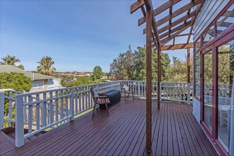 Photo of property in 18 Castaway Place, Gulf Harbour, Whangaparaoa, 0930