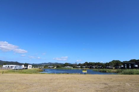 Photo of property in 105 Mahoe Place, Matarangi, Whitianga, 3592