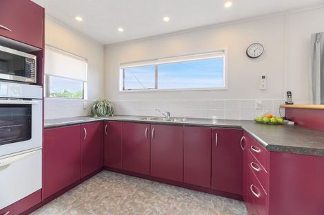Photo of property in 1/26 Quebec Road, Milford, Auckland, 0620