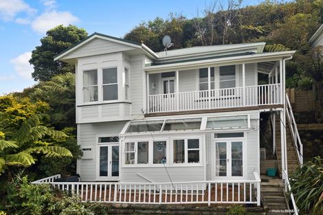 Photo of property in 29 Winchester Street, Kaiwharawhara, Wellington, 6035