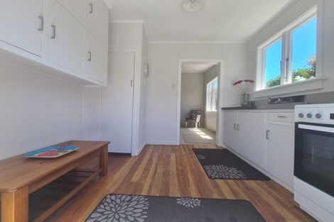 Photo of property in 23 Richmond Street, Fitzroy, New Plymouth, 4312