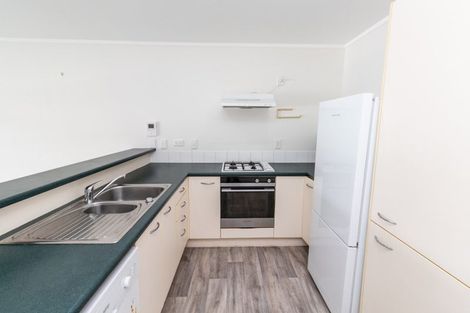 Photo of property in 19/8 Girton Terrace, Mount Cook, Wellington, 6021