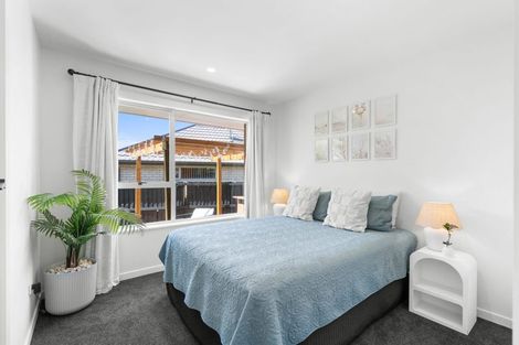 Photo of property in 6 Larkhill Place, Russley, Christchurch, 8042