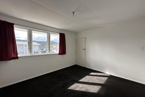 Photo of property in 13/6-8 Keys Street, Elderslea, Upper Hutt, 5018