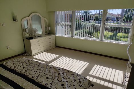 Photo of property in 55 Great South Road, Papatoetoe, Auckland, 2025