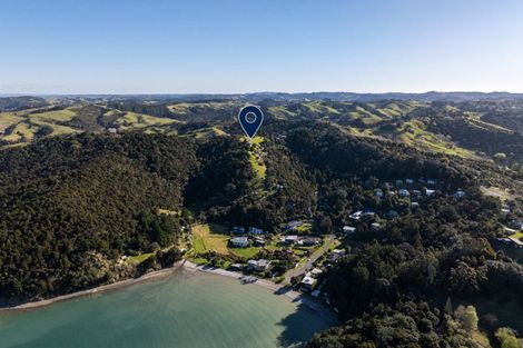 Photo of property in 11 Ngarewa Drive, Mahurangi West, Warkworth, 0983