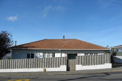 Photo of property in 65 Easther Crescent, Kew, Dunedin, 9012