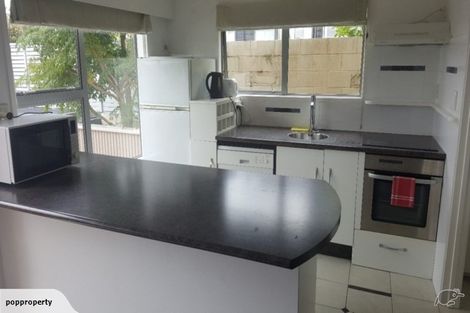 Photo of property in 11a Rahopara Street, Castor Bay, Auckland, 0620