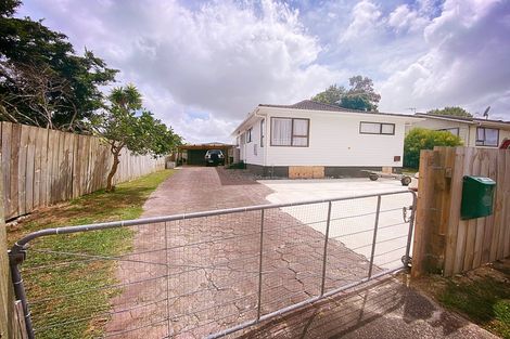 Photo of property in 18 Tilbrook Place, Papakura, 2110