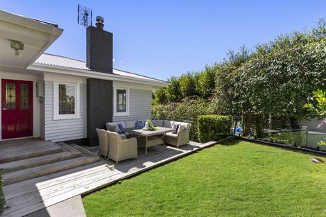 Photo of property in 30 Saint Leonards Road, Devonport, Auckland, 0624