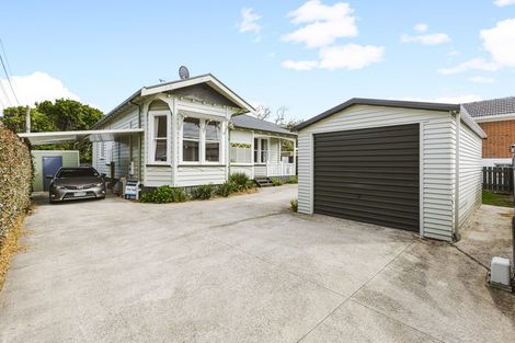 Photo of property in 53a Wallace Road, Papatoetoe, Auckland, 2025