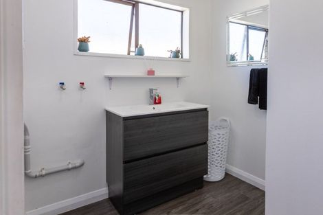 Photo of property in 5c Edward Street, Dannevirke, 4930