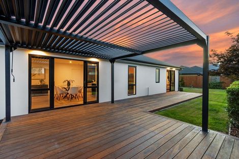 Photo of property in 14 Merino Street, Marshland, Christchurch, 8083