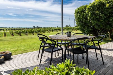 Photo of property in 11 Tirohanga Road, Haumoana, Hastings, 4180