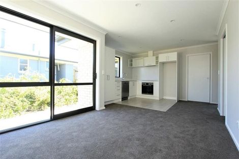 Photo of property in 2/11 Dover Road, Saint Andrews, Hamilton, 3200