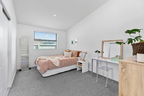 Photo of property in 13 Semaphore Lane, Whitby, Porirua, 5024