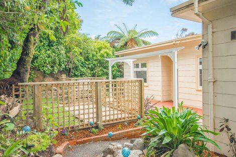 Photo of property in 25 Prospect Terrace, Johnsonville, Wellington, 6037