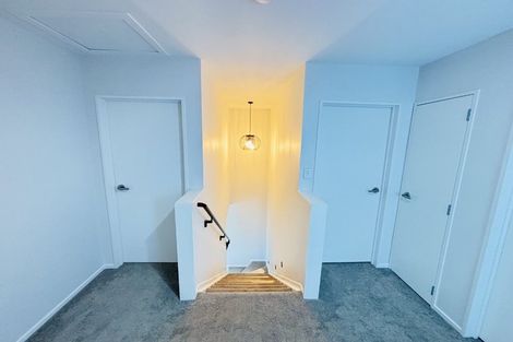 Photo of property in 2/2 Smiths Avenue, Papakura, 2110